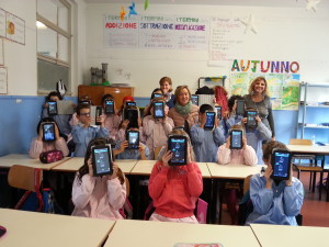 Gli alunni delle Ferrari sperimentano i tablet in classe